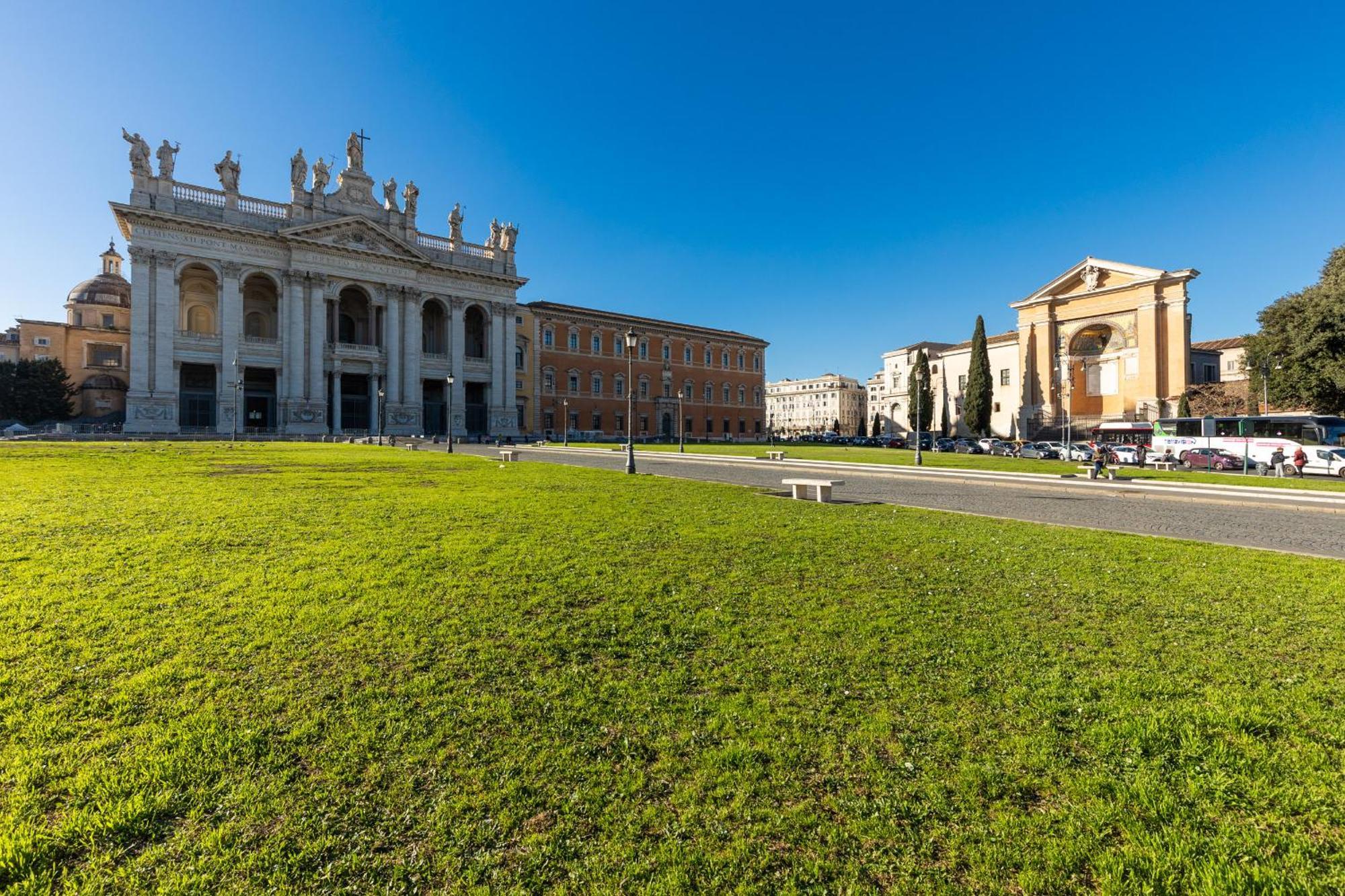 Roma E Il Pittore Buitenkant foto